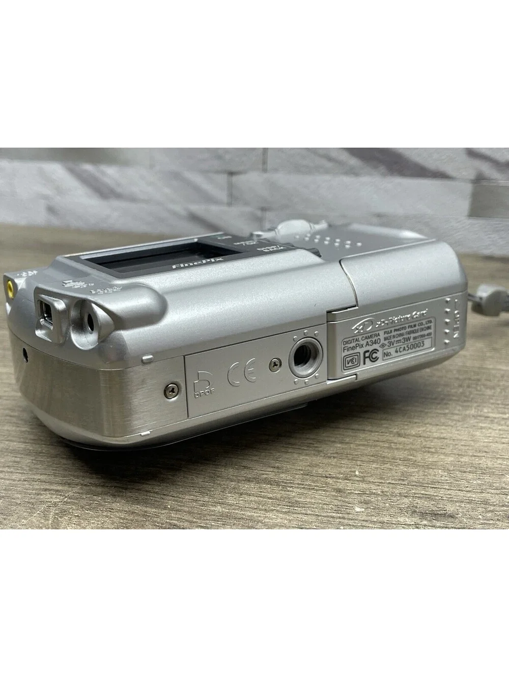Fujifilm FinePix A Series A340 4.0MP Digital Camera Silver (No SD Card) Tested
